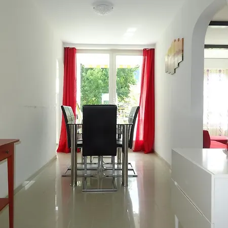 Apartment Malak *